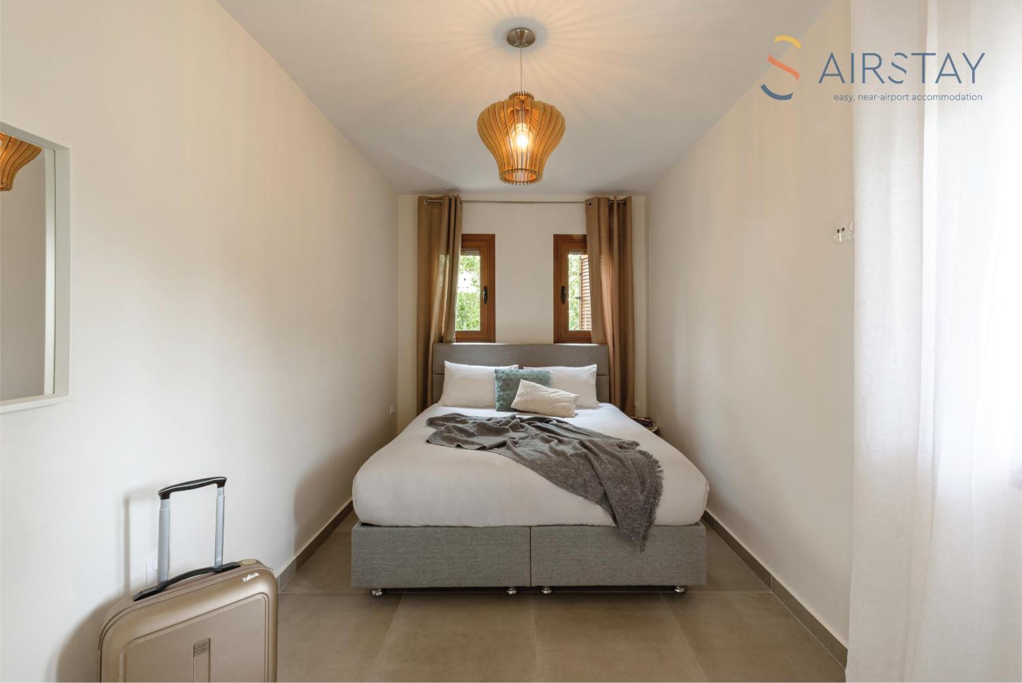 Ryze Apartments Airport By Airstay Artémida Eksteriør bilde